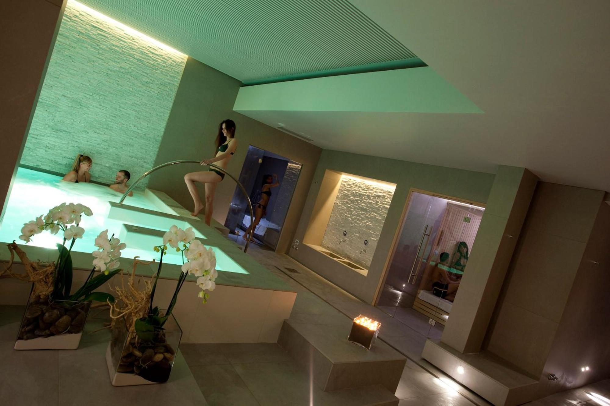 Hotel Le Grotte Genga  Kültér fotó